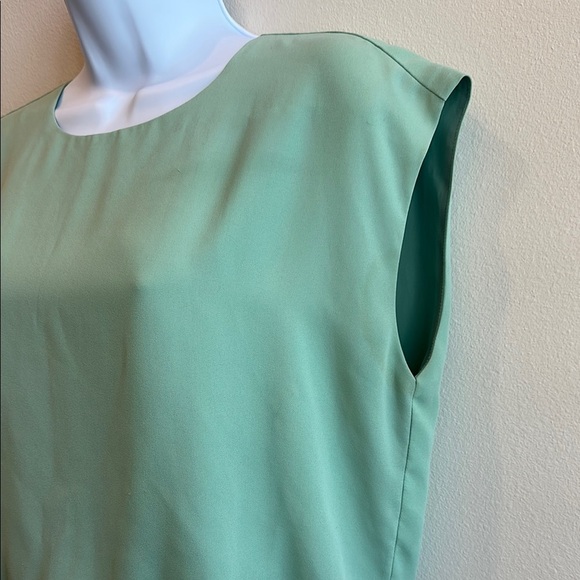 Elegant Mint Green Sleeveless Dress- large - Picture 4 of 7